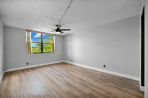 6190 Woodlands Boulevard Tamarac FL 33319
