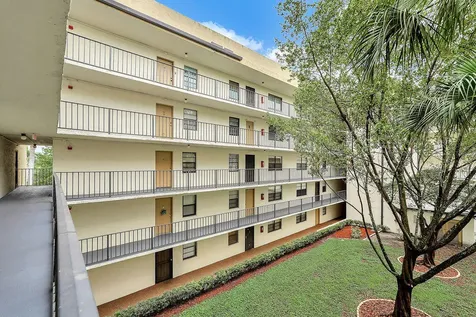 6190 Woodlands Boulevard Tamarac FL 33319