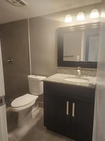 8205 NW 61st Street NW Tamarac FL 33321