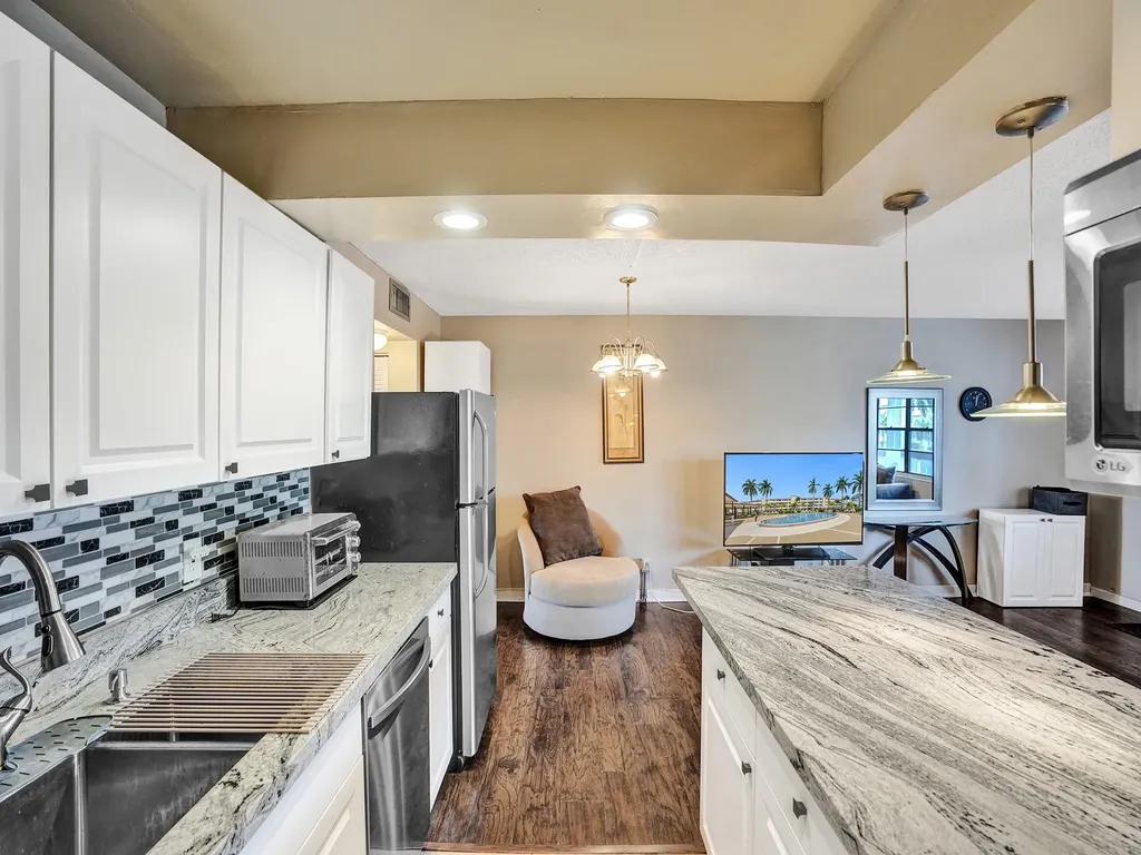 3014 Cornwall A Boca Raton FL 33434