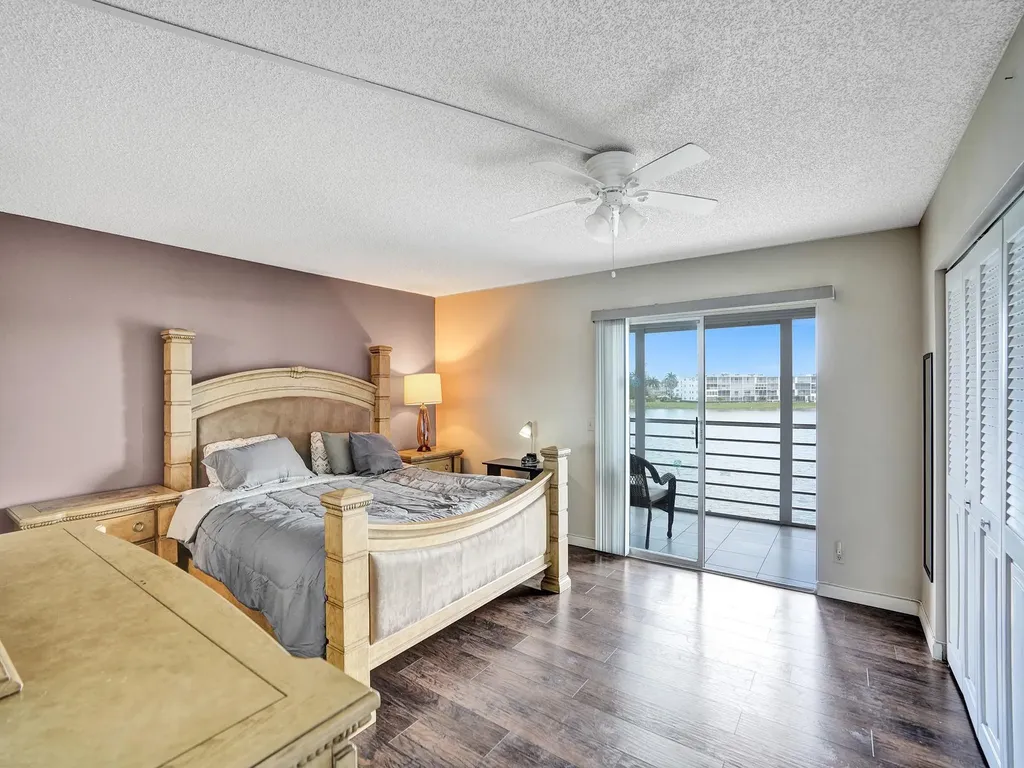 3014 Cornwall A Boca Raton FL 33434