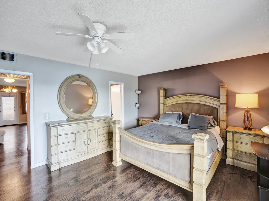 3014 Cornwall A Boca Raton FL 33434