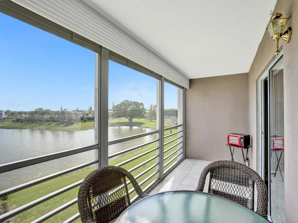 3014 Cornwall A Boca Raton FL 33434