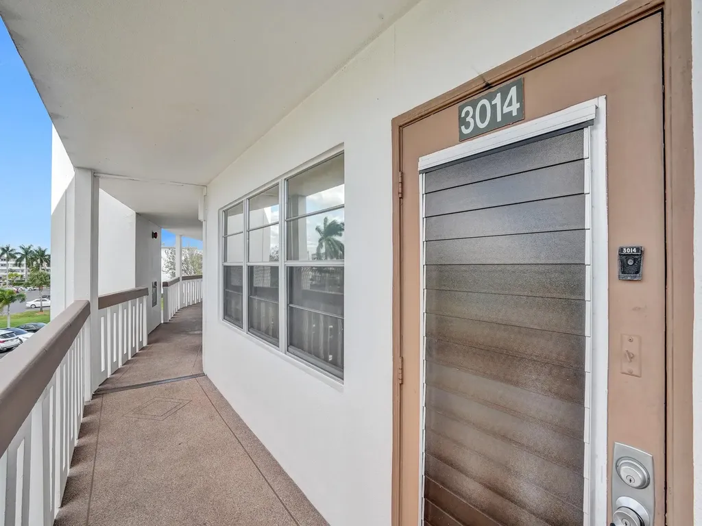3014 Cornwall A Boca Raton FL 33434