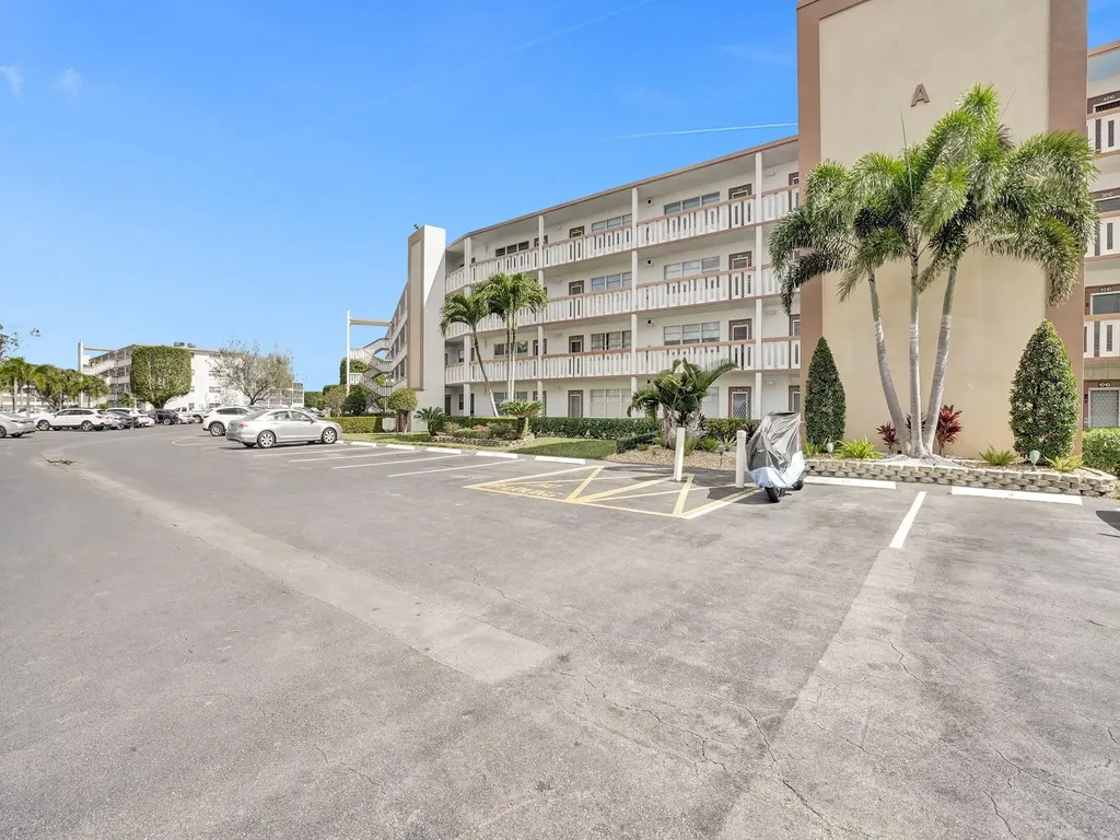 3014 Cornwall A Boca Raton FL 33434