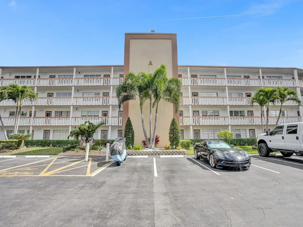 3014 Cornwall A Boca Raton FL 33434