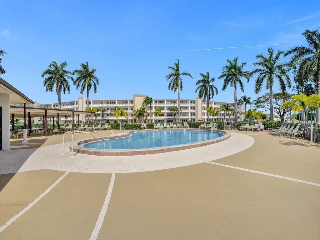 3014 Cornwall A Boca Raton FL 33434