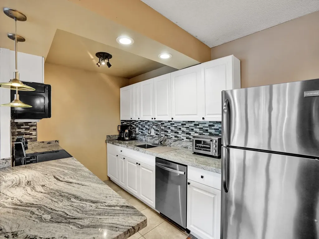 3014 Cornwall A Boca Raton FL 33434