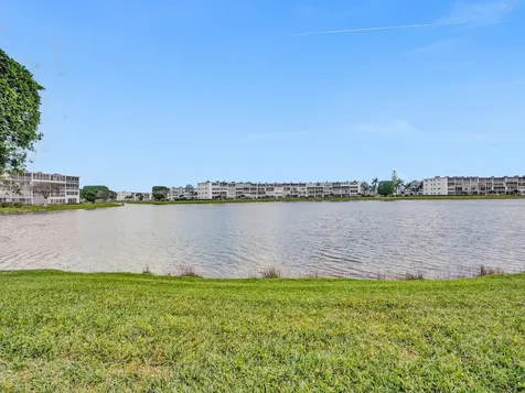 3014 Cornwall A Boca Raton FL 33434