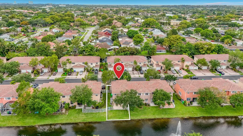 3990 NW 92nd Avenue Sunrise FL 33351