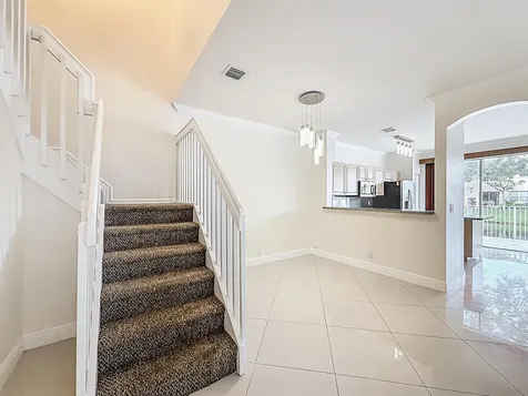 3990 NW 92nd Avenue Sunrise FL 33351