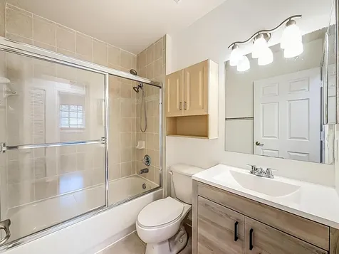 3990 NW 92nd Avenue Sunrise FL 33351