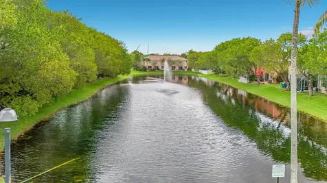 3990 NW 92nd Avenue Sunrise FL 33351