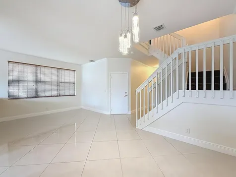 3990 NW 92nd Avenue Sunrise FL 33351