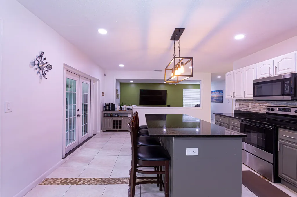 5756 Orchard Way West Palm Beach FL 33417