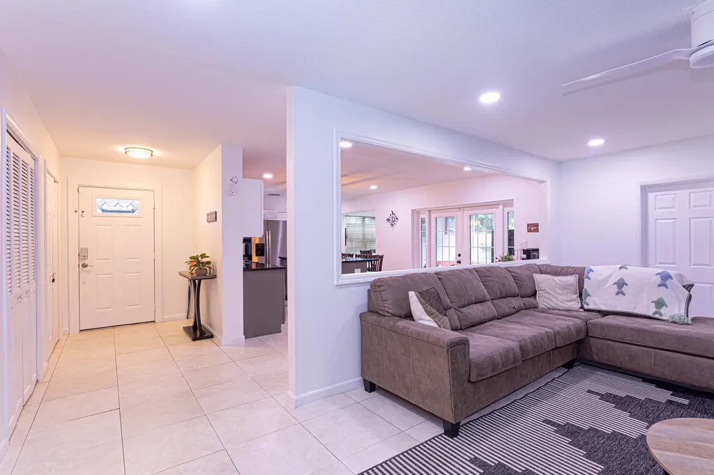 5756 Orchard Way West Palm Beach FL 33417
