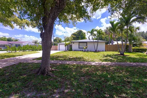 5756 Orchard Way West Palm Beach FL 33417