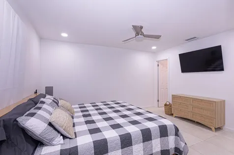 5756 Orchard Way West Palm Beach FL 33417