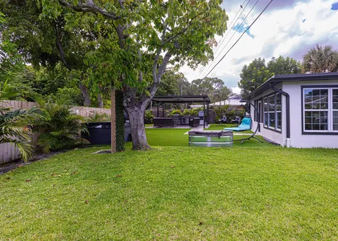 5756 Orchard Way West Palm Beach FL 33417