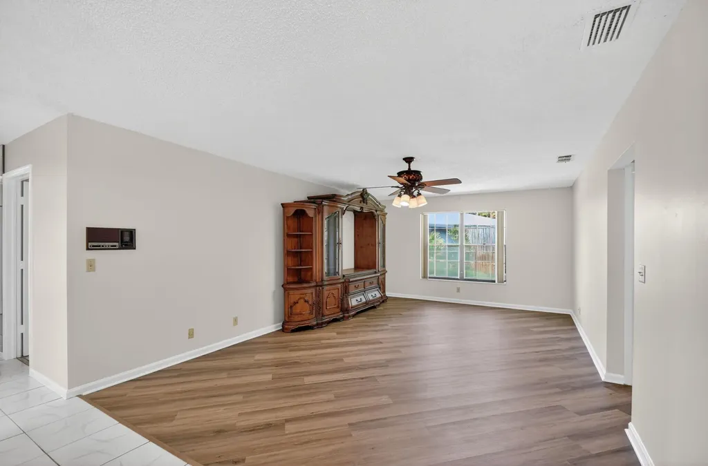 980 Ryanwood Drive West Palm Beach FL 33413