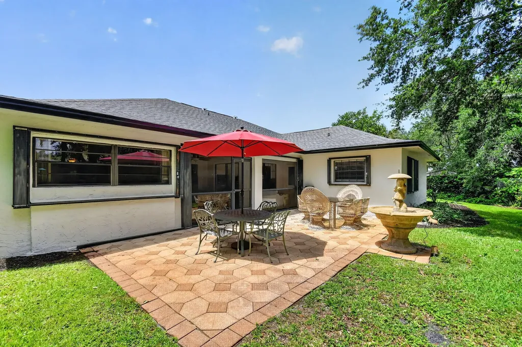 980 Ryanwood Drive West Palm Beach FL 33413
