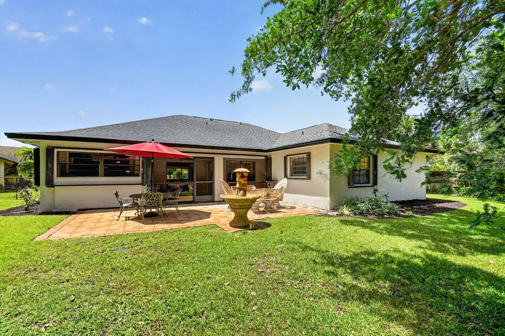 980 Ryanwood Drive West Palm Beach FL 33413