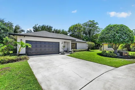 980 Ryanwood Drive West Palm Beach FL 33413