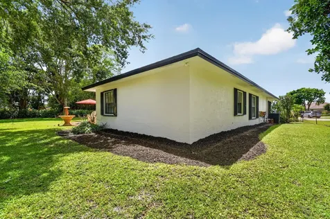 980 Ryanwood Drive West Palm Beach FL 33413