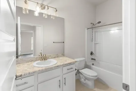 886 NE Whistling Duck Way Port St Lucie FL 34983
