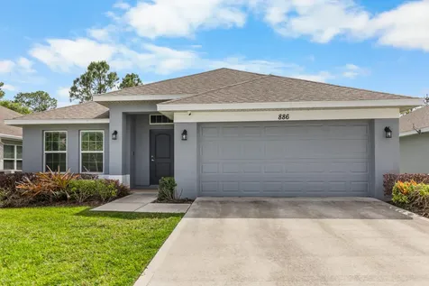 886 NE Whistling Duck Way Port St Lucie FL 34983