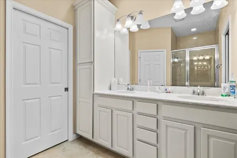 12842 SW Lake Fern Circle Port St Lucie FL 34987