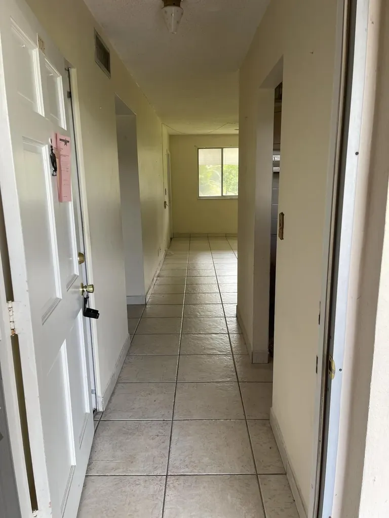 2606 Garden Drive S Lake Worth Beach FL 33461