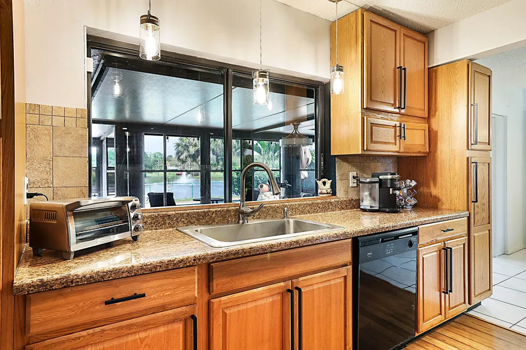8272 Blue Cypress Drive Lake Worth FL 33467