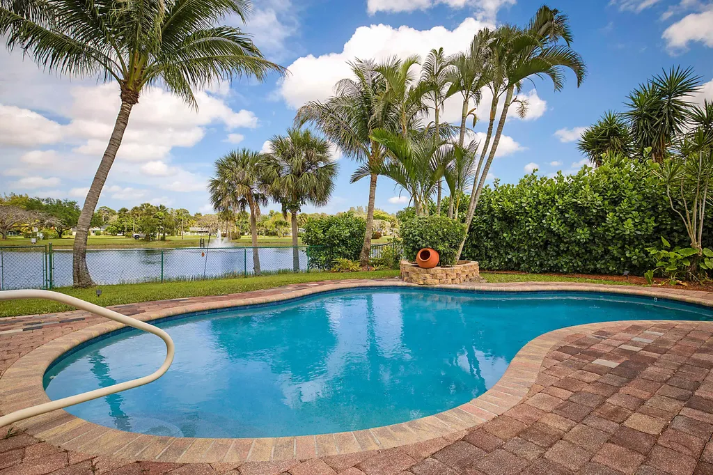8272 Blue Cypress Drive Lake Worth FL 33467