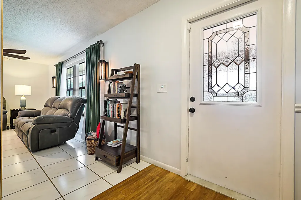 8272 Blue Cypress Drive Lake Worth FL 33467