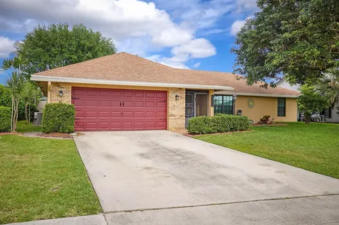 8272 Blue Cypress Drive Lake Worth FL 33467
