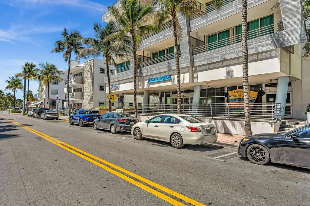 1460 Ocean Drive Miami Beach FL 33139