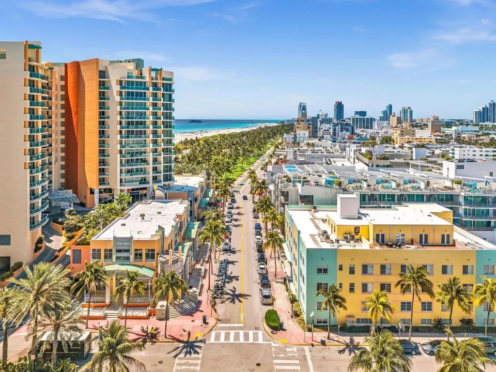 1460 Ocean Drive Miami Beach FL 33139