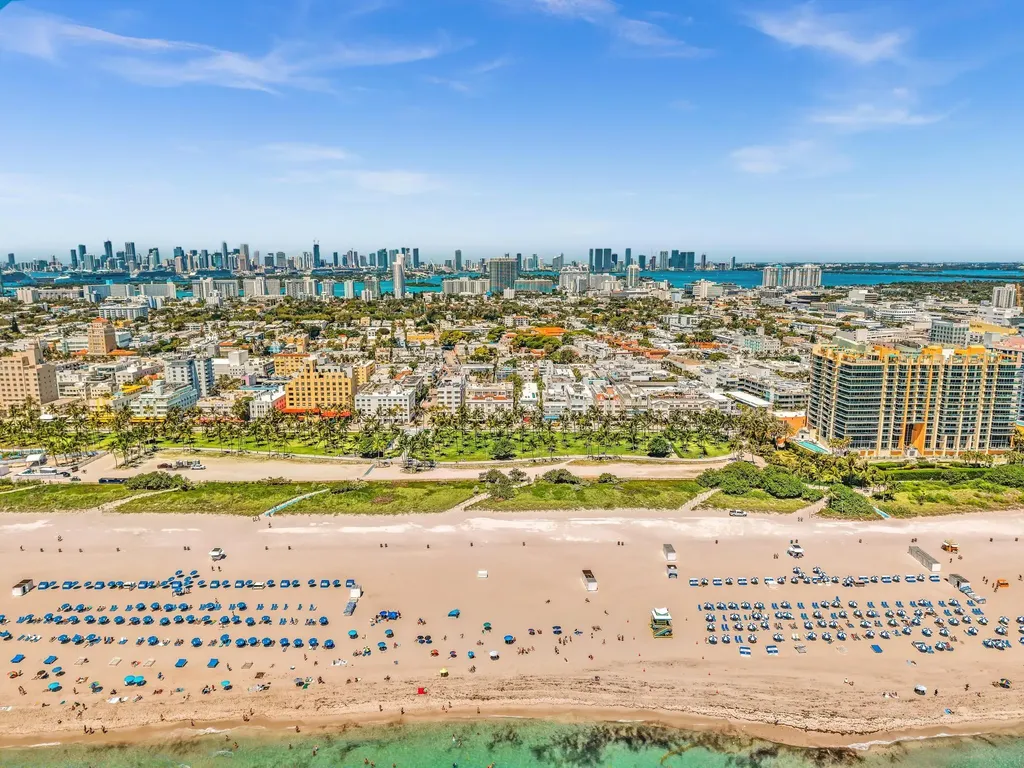 1460 Ocean Drive Miami Beach FL 33139