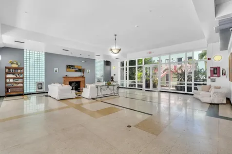 1460 Ocean Drive Miami Beach FL 33139