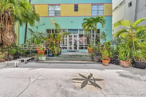 1460 Ocean Drive Miami Beach FL 33139