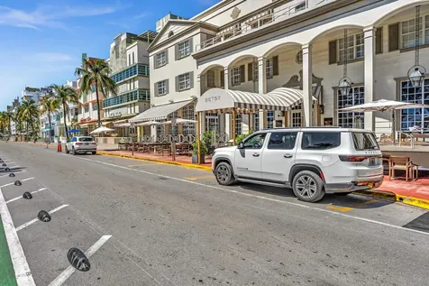 1460 Ocean Drive Miami Beach FL 33139