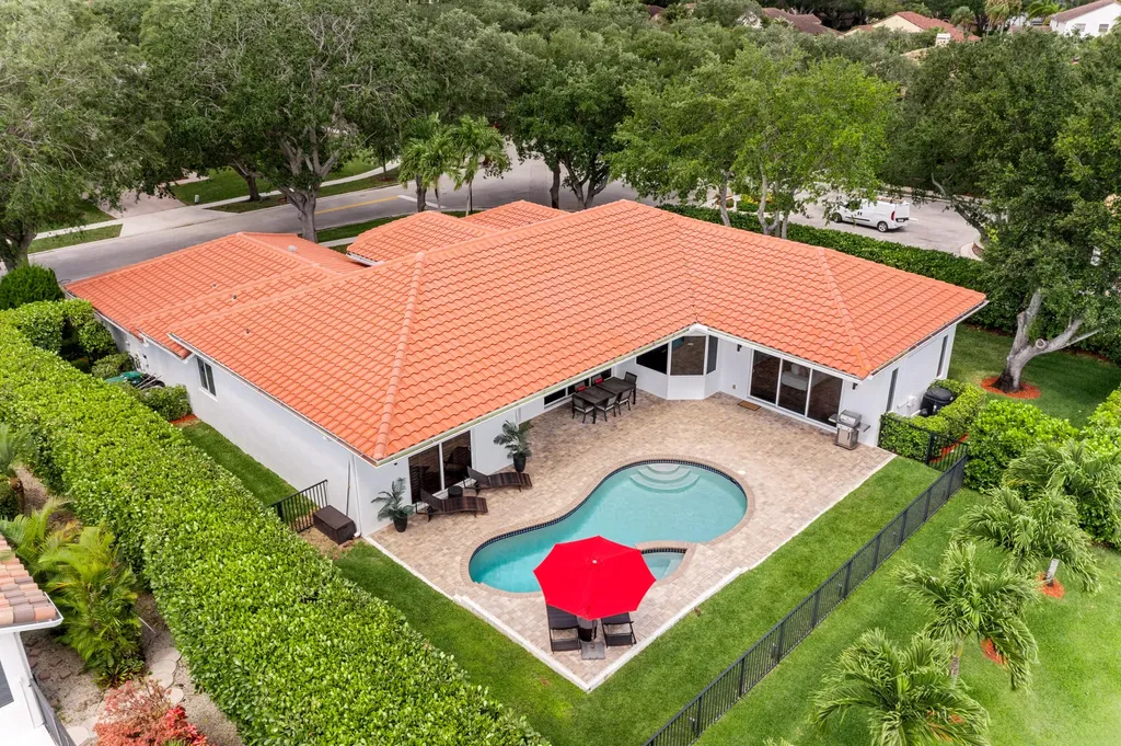 7276 NW 63rd Terrace Parkland FL 33067