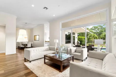 7276 NW 63rd Terrace Parkland FL 33067