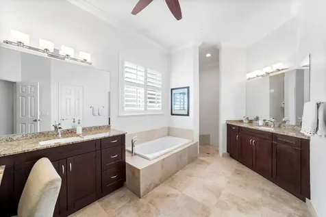 7276 NW 63rd Terrace Parkland FL 33067