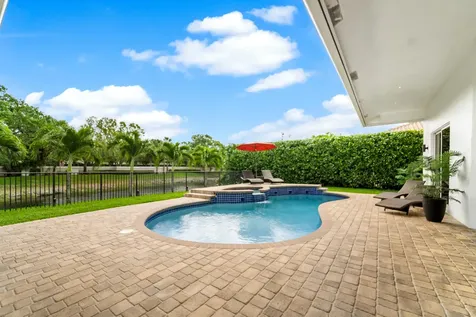 7276 NW 63rd Terrace Parkland FL 33067