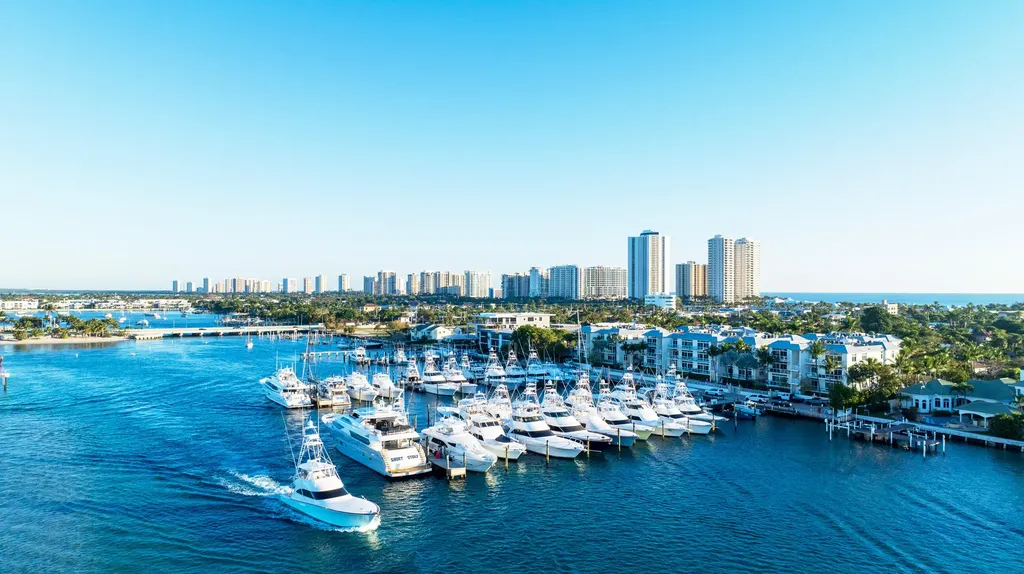 178 Lake Drive Palm Beach Shores FL 33404