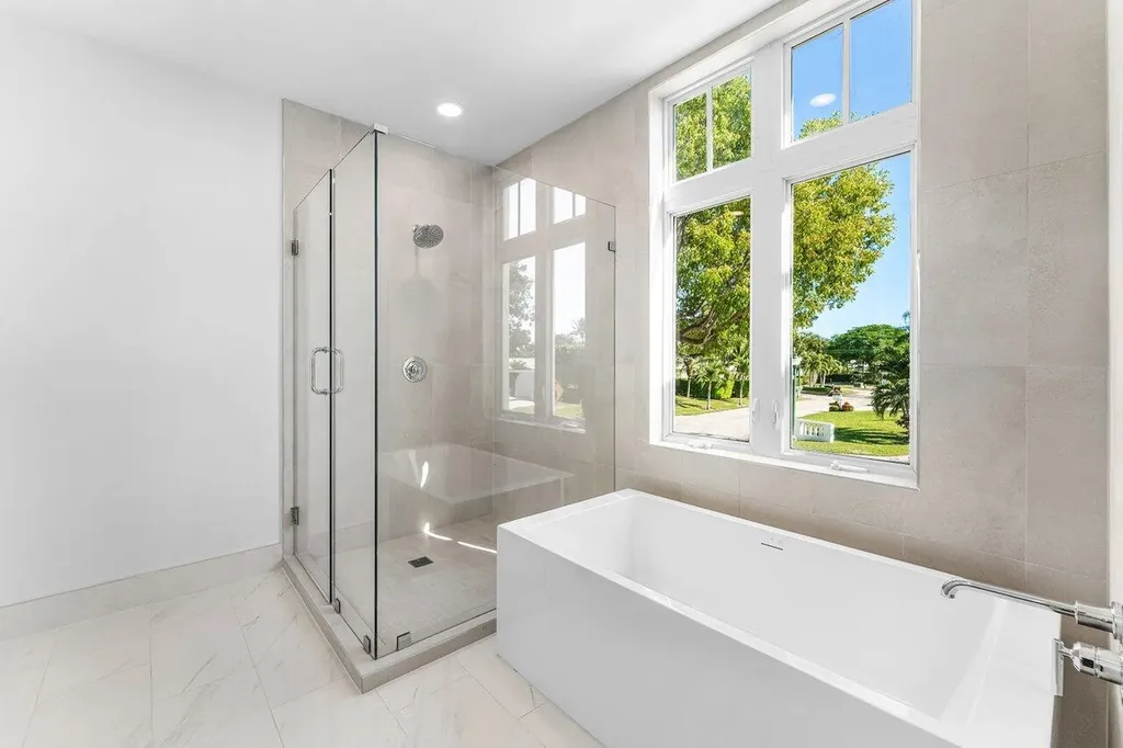 178 Lake Drive Palm Beach Shores FL 33404