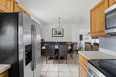 8230 SW 4th Place North Lauderdale FL 33068