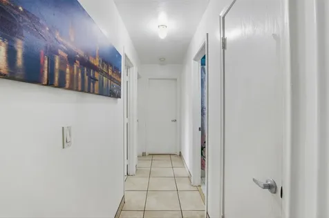 8230 SW 4th Place North Lauderdale FL 33068